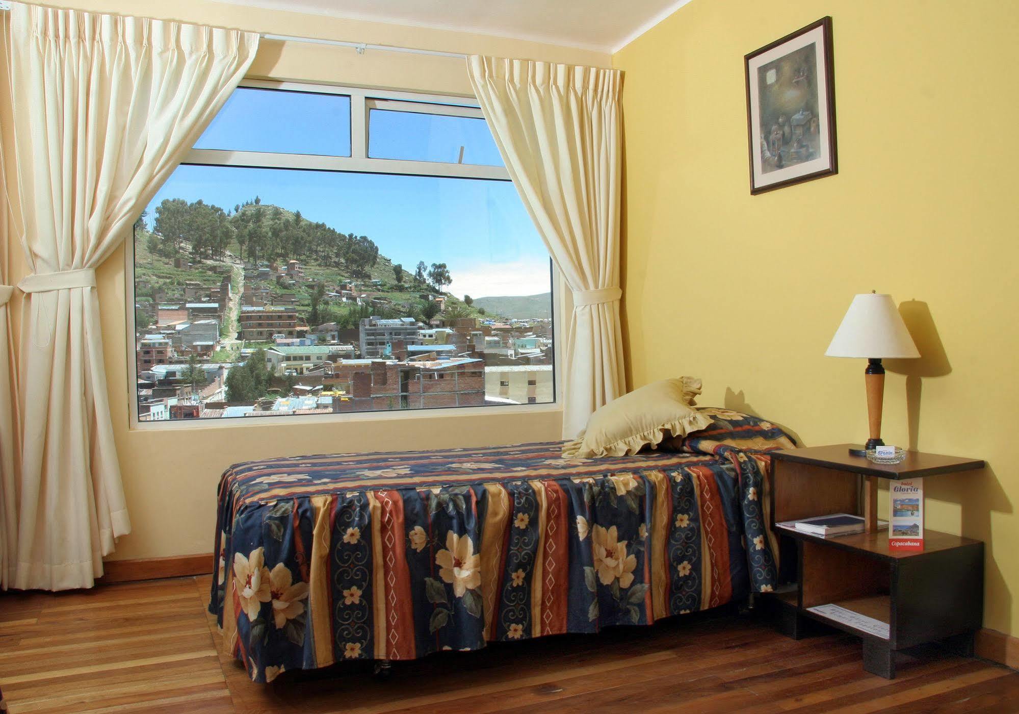 Gloria Copacabana 3*